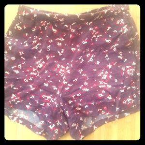 Size 10 H&M Red Floral Women's Boxer Shorts